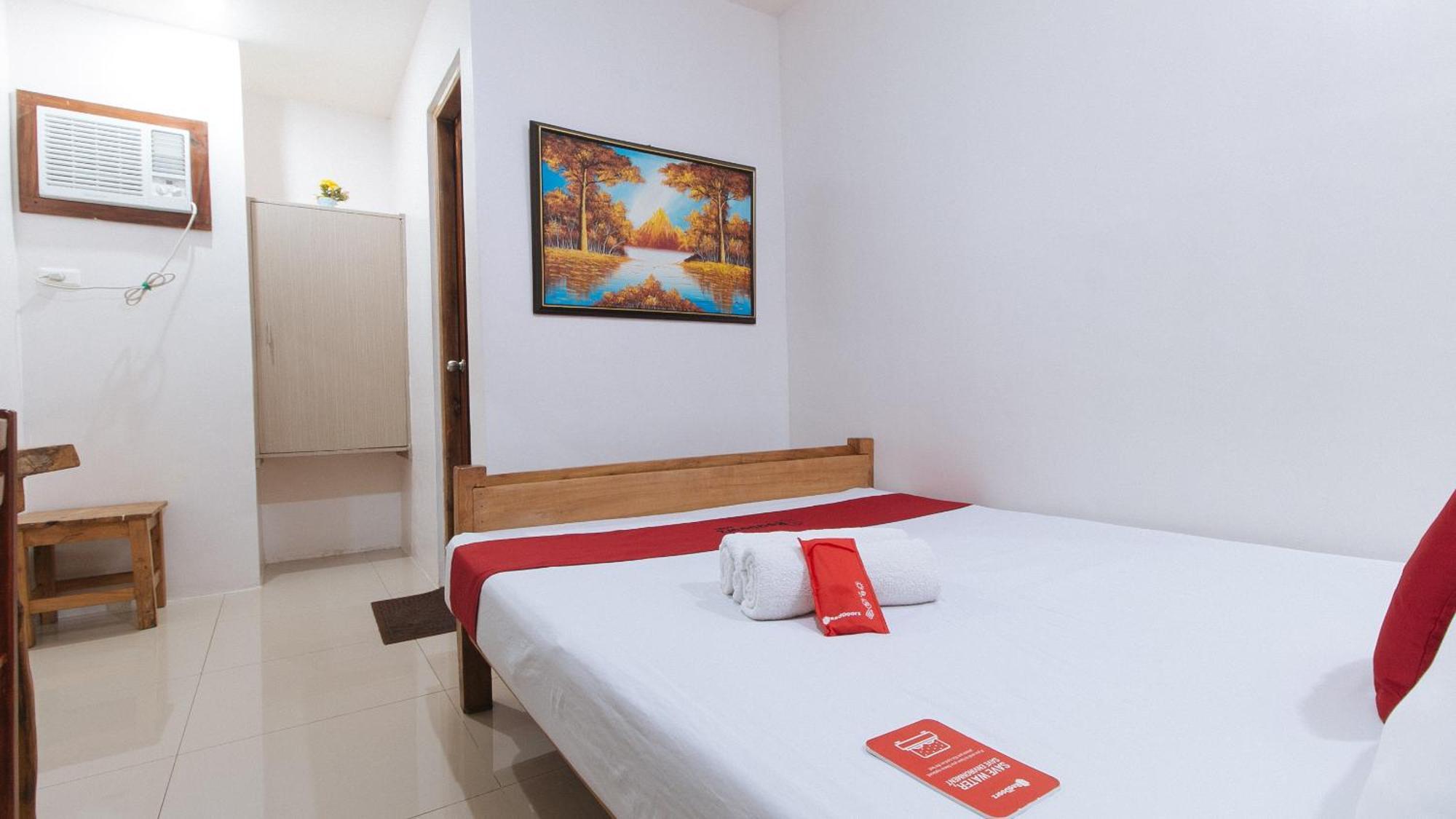 Reddoorz Plus @ Jollydays Hotel Nueva Ecija San Jose  Extérieur photo
